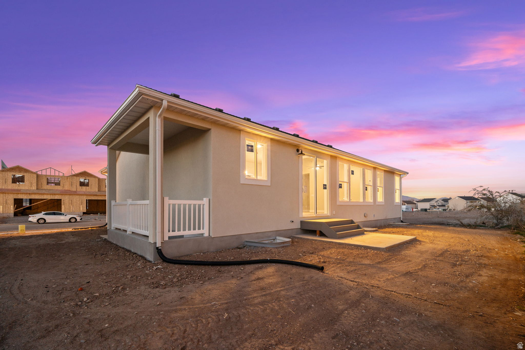 201 W 930 N Santaquin, UT 84655