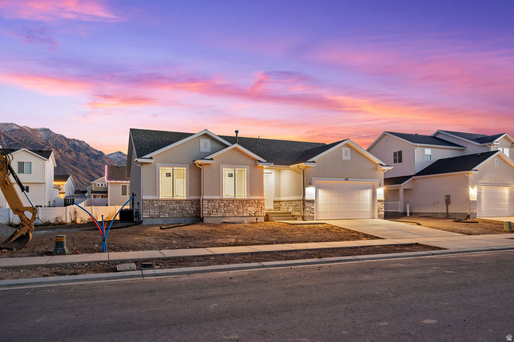 201 W 930 N Santaquin, UT 84655