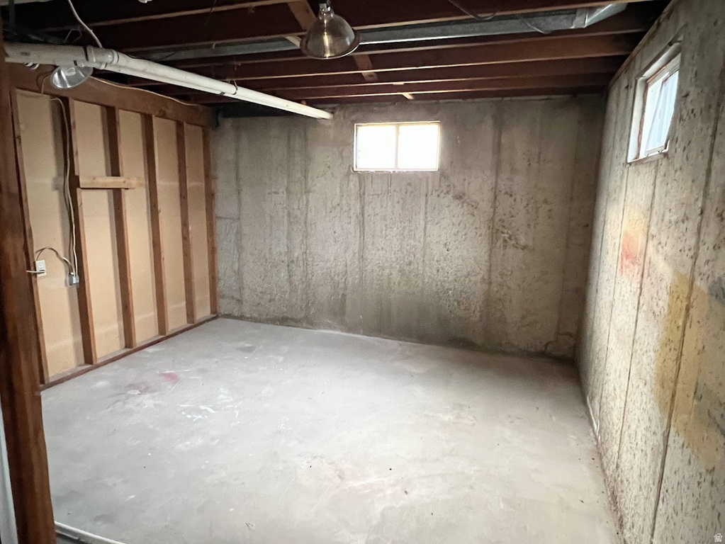 2184 S SORRENTO DR Woods Cross, UT 84087