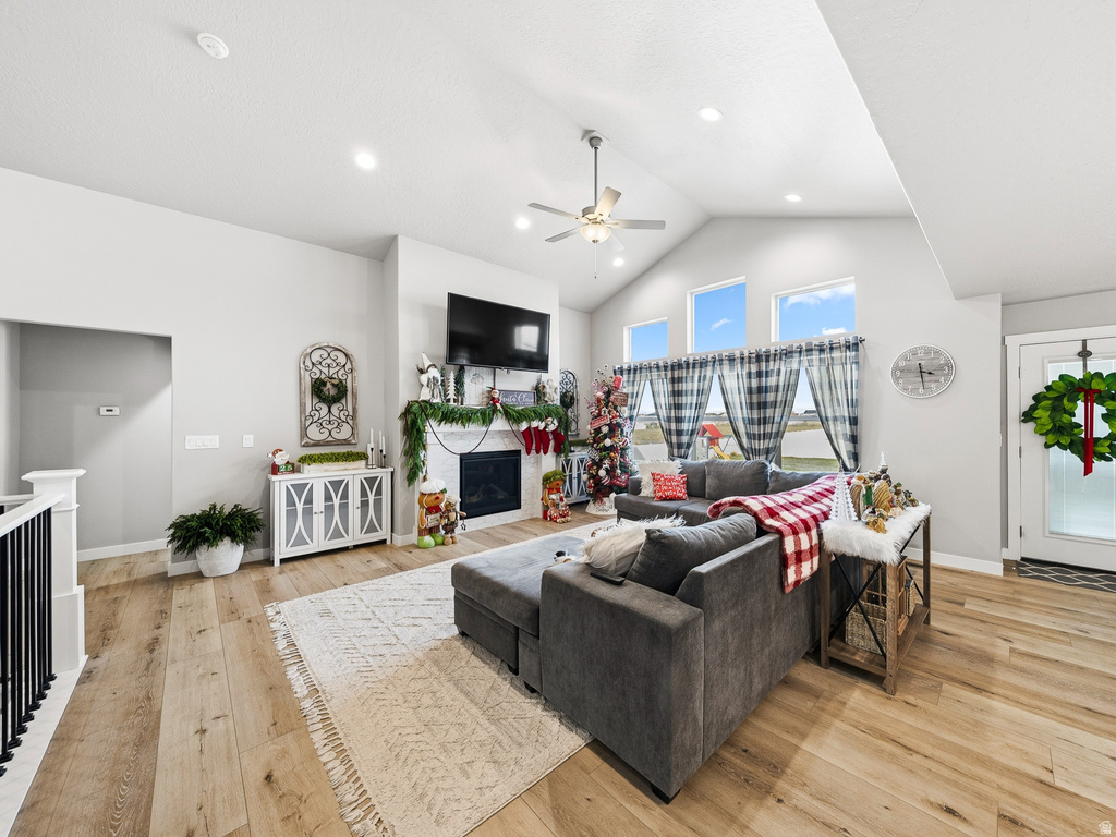 3632 S 5400 W Hooper, UT 84315