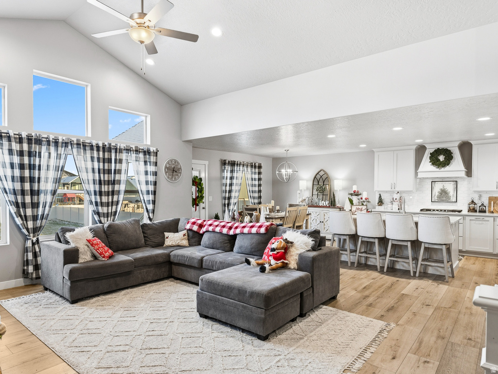 3632 S 5400 W Hooper, UT 84315