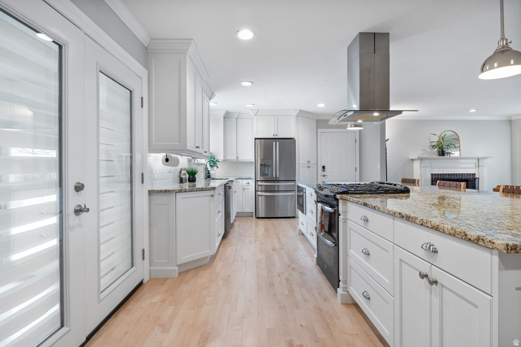 9451 S FOX CIR Sandy, UT 84092