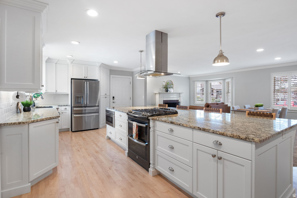 9451 S FOX CIR Sandy, UT 84092