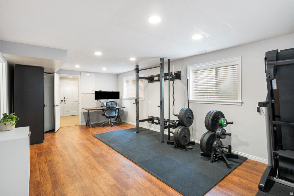 9451 S FOX CIR Sandy, UT 84092