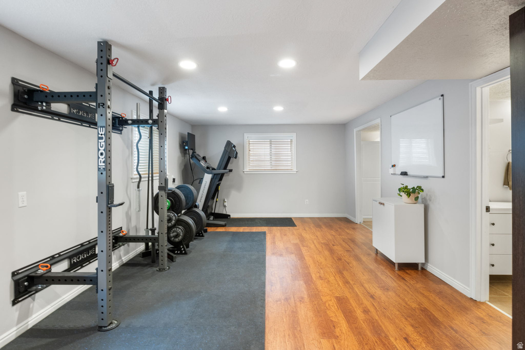 9451 S FOX CIR Sandy, UT 84092