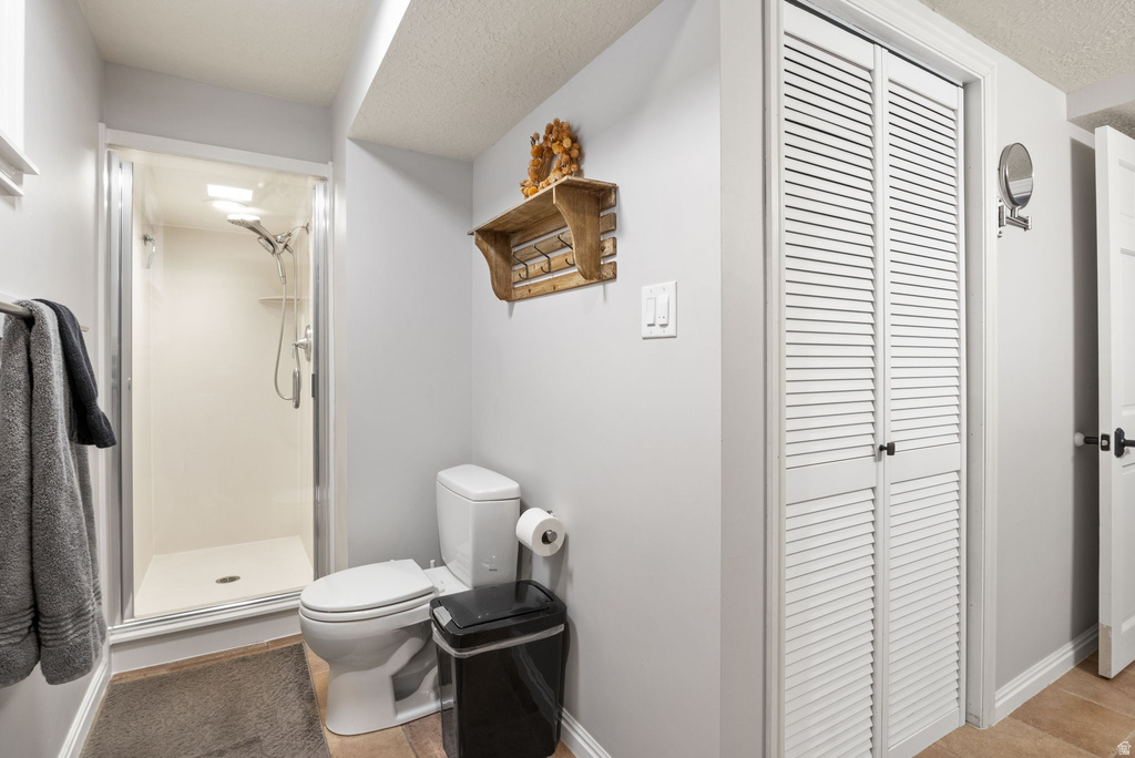 9451 S FOX CIR Sandy, UT 84092