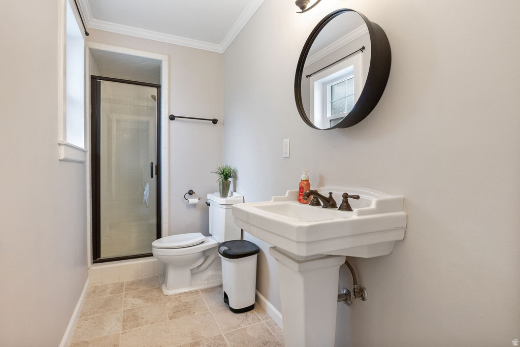 9451 S FOX CIR Sandy, UT 84092