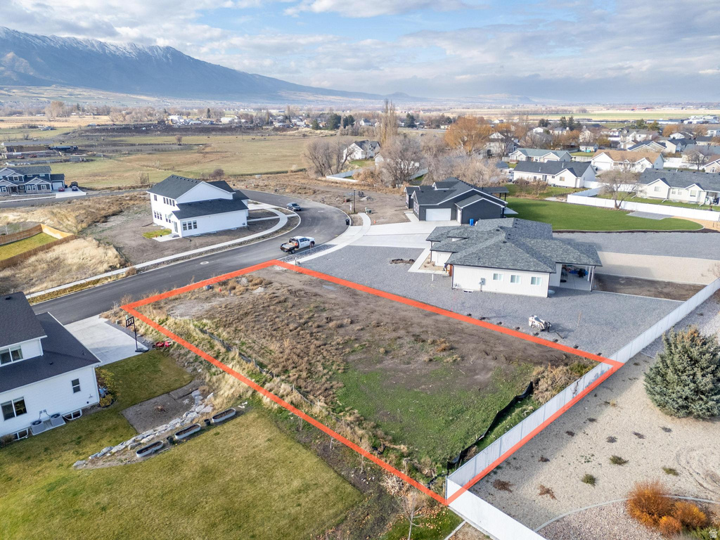 58 N 775 W Hyrum, UT 84319