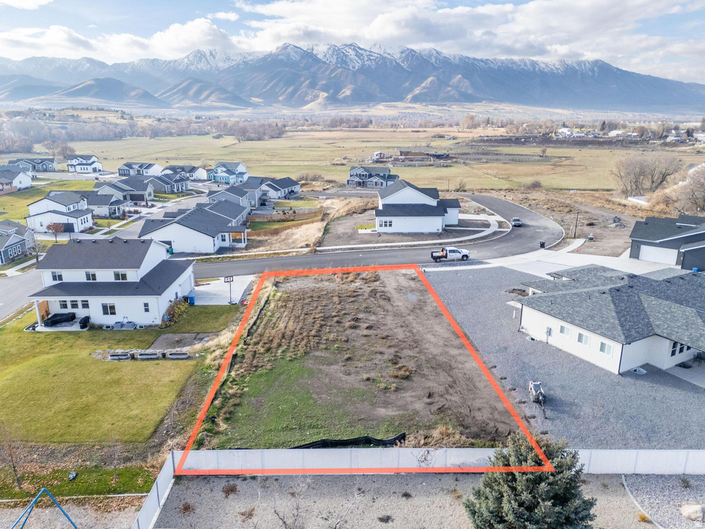 58 N 775 W Hyrum, UT 84319