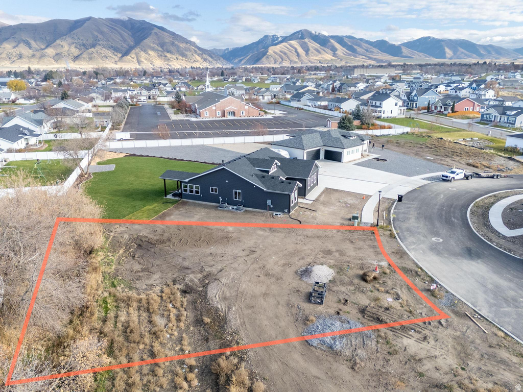 798 W 70 N Hyrum, UT 84319