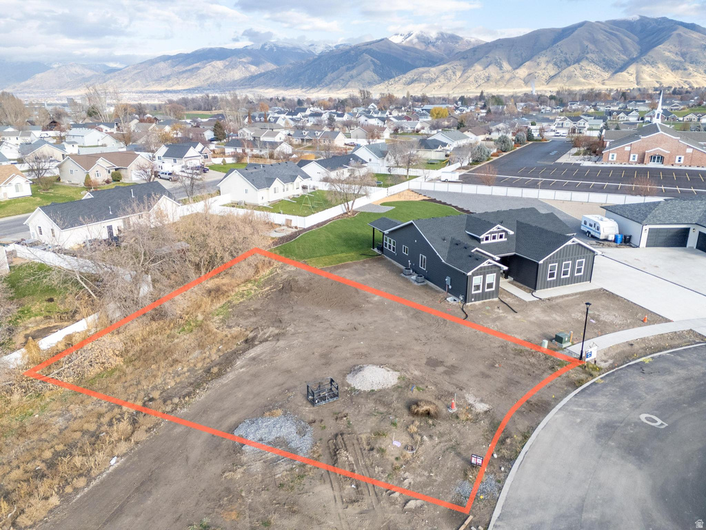 798 W 70 N Hyrum, UT 84319