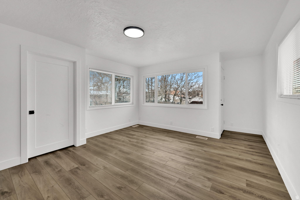 1656 MARILYN DR Syracuse, UT 84075