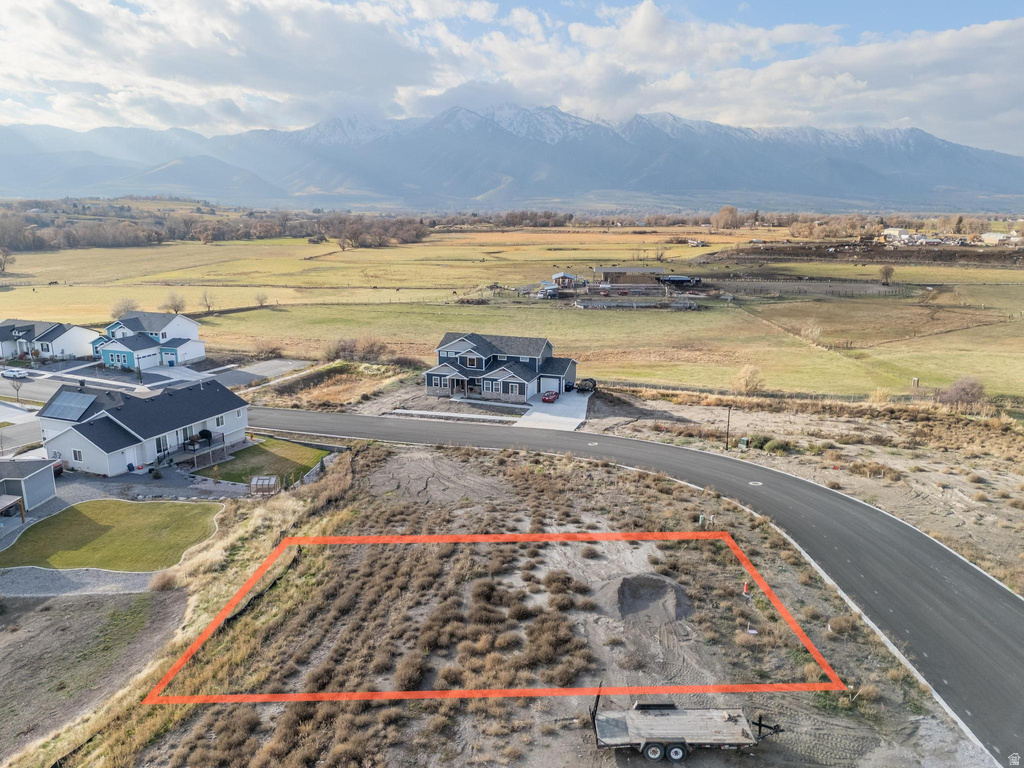 817 W 70 N Hyrum, UT 84319