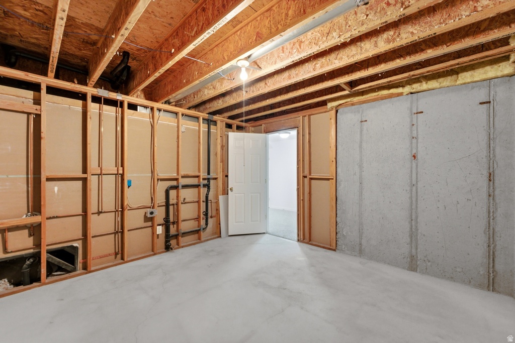 1430 S HEATHER LN Syracuse, UT 84075