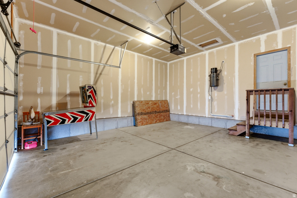 1430 S HEATHER LN Syracuse, UT 84075