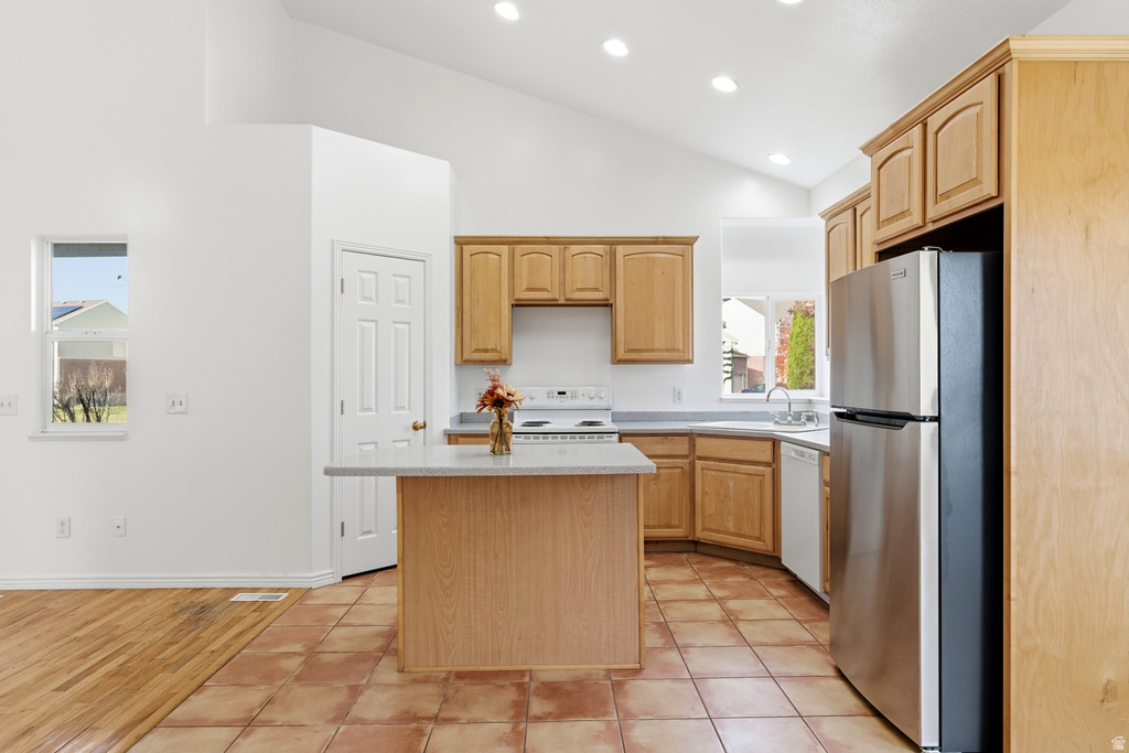 1430 S HEATHER LN Syracuse, UT 84075