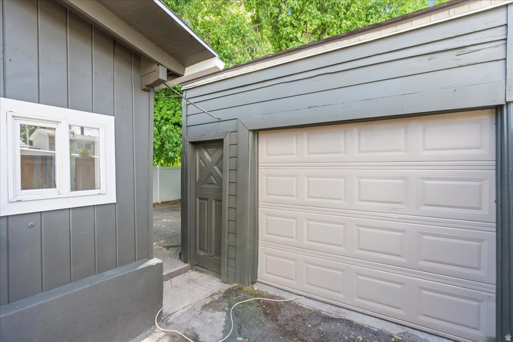 328 E HAMPTON AVE Salt Lake City, UT 84111