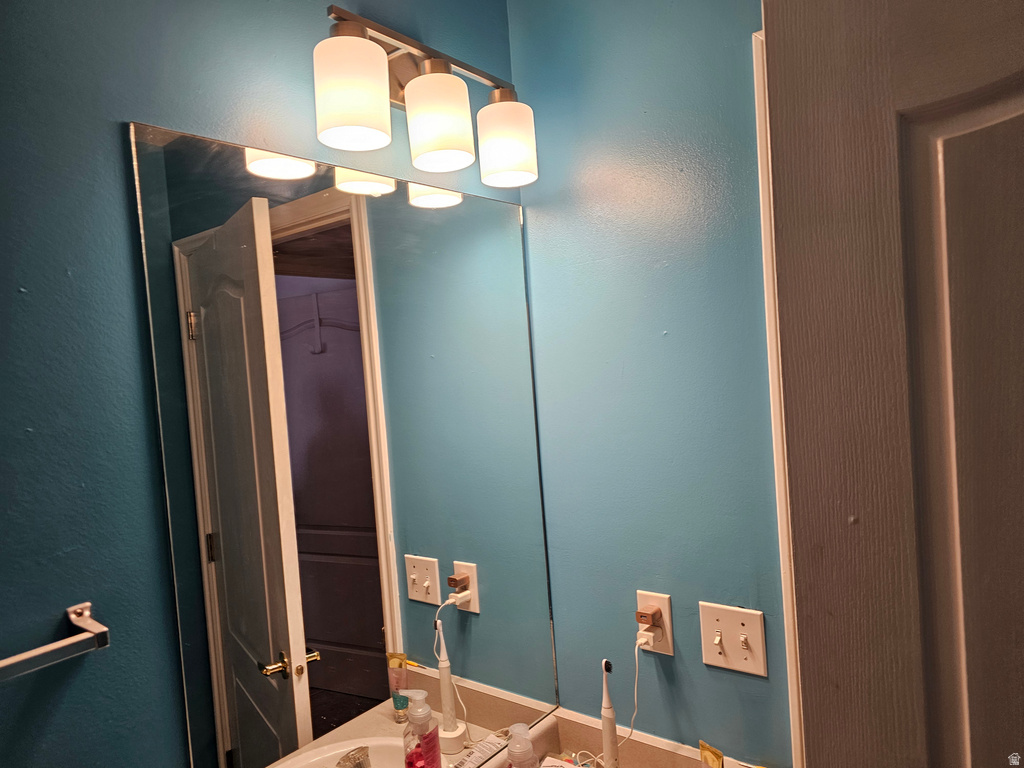 600 W CANYON LN Ferron, UT 84523