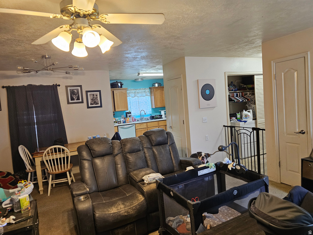 600 W CANYON LN Ferron, UT 84523