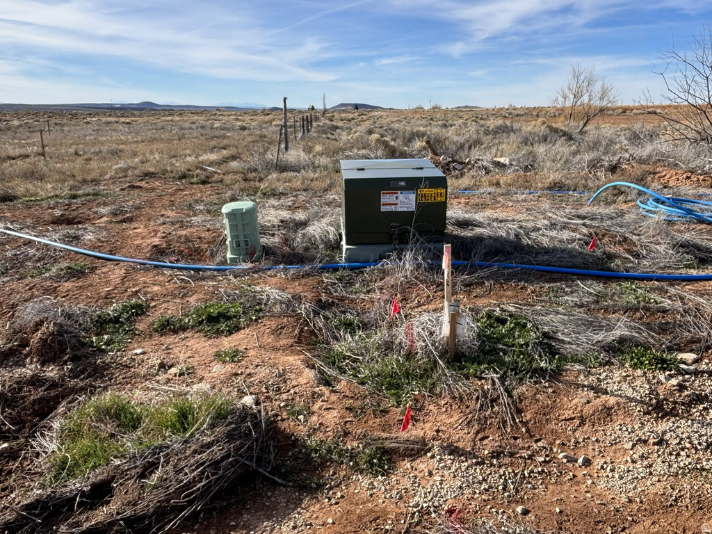 247 N BOBBIE LN La Sal, UT 84530