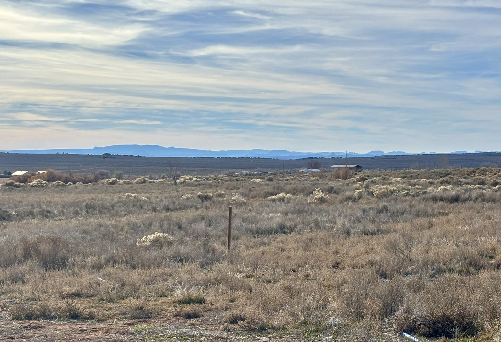 247 N BOBBIE LN La Sal, UT 84530