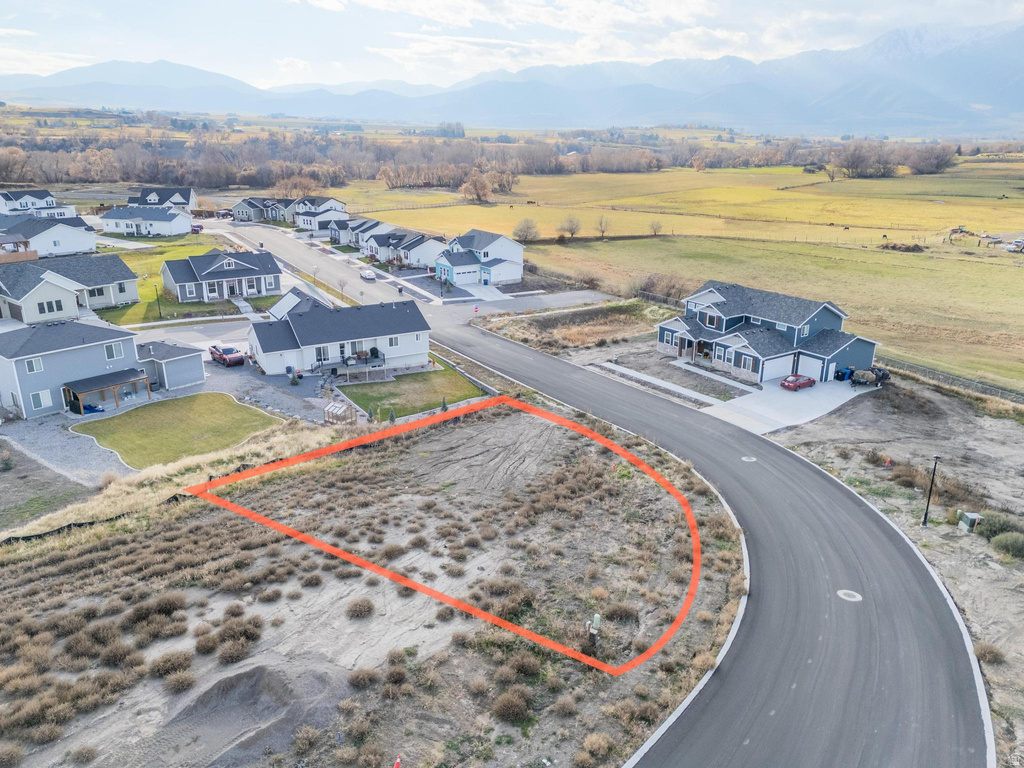 831 W 70 N Hyrum, UT 84319