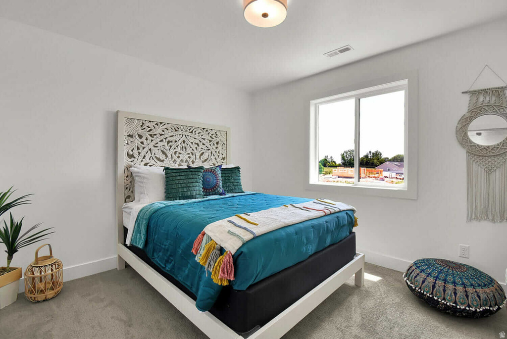 808 W 70 RES Hyrum, UT 84319