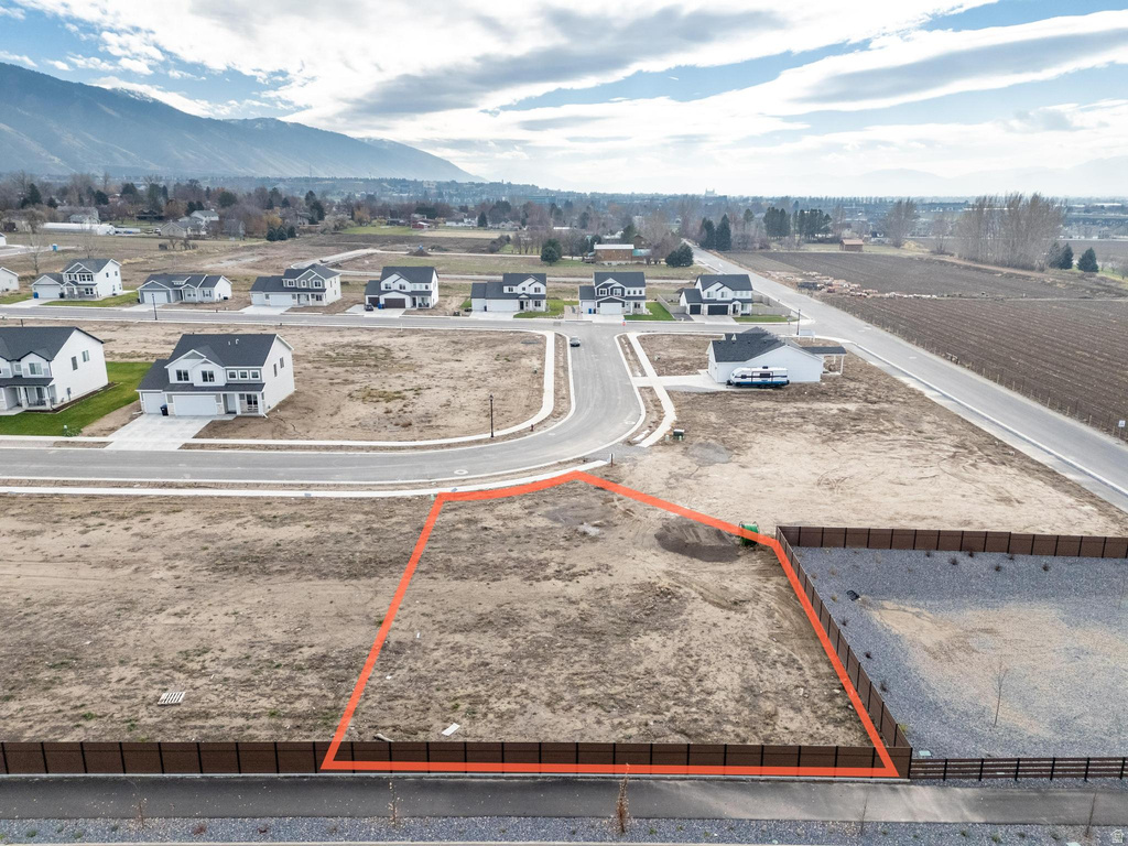 623 E 2475 N North Logan, UT 84341