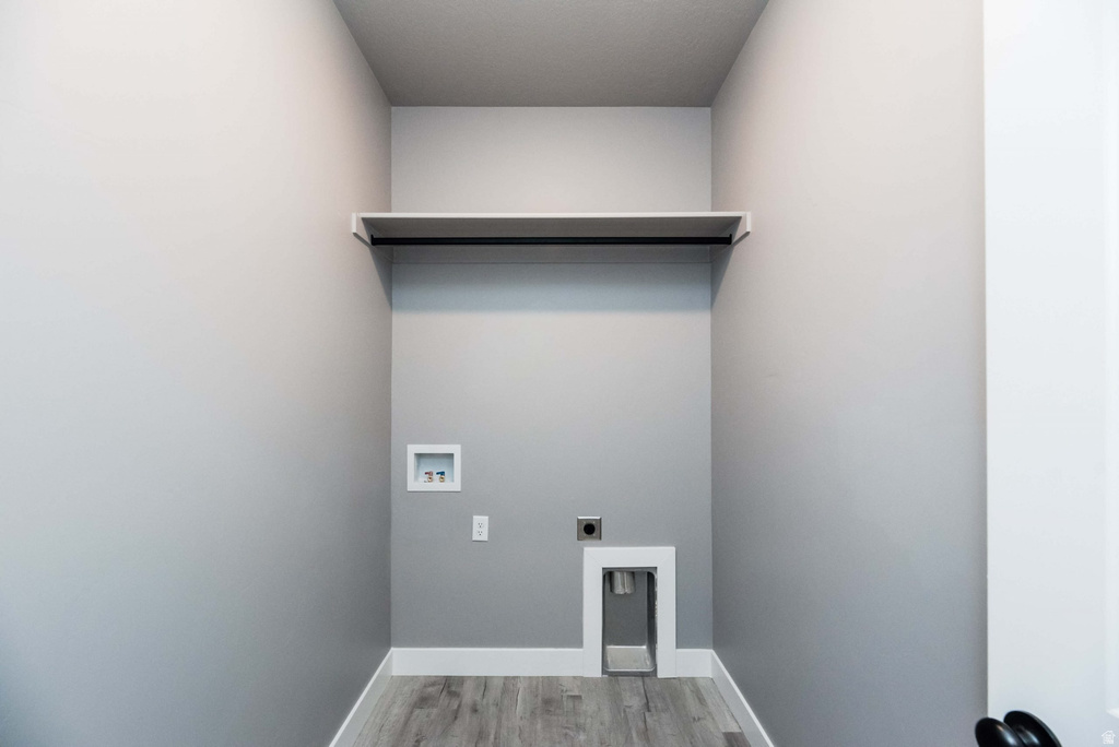 667 E 2475 N North Logan, UT 84341