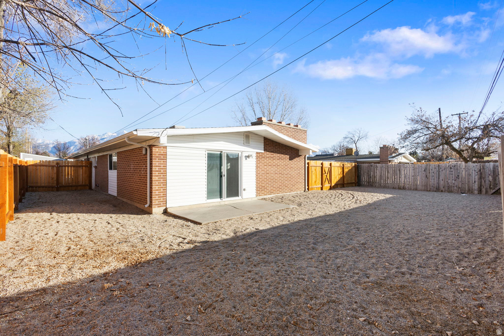 6876 S 90 E Midvale, UT 84047