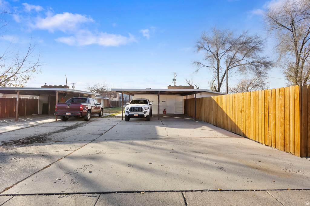 6876 S 90 E Midvale, UT 84047