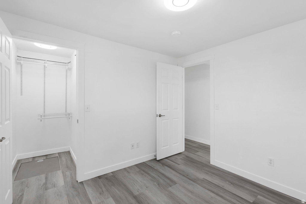 6876 S 90 E Midvale, UT 84047