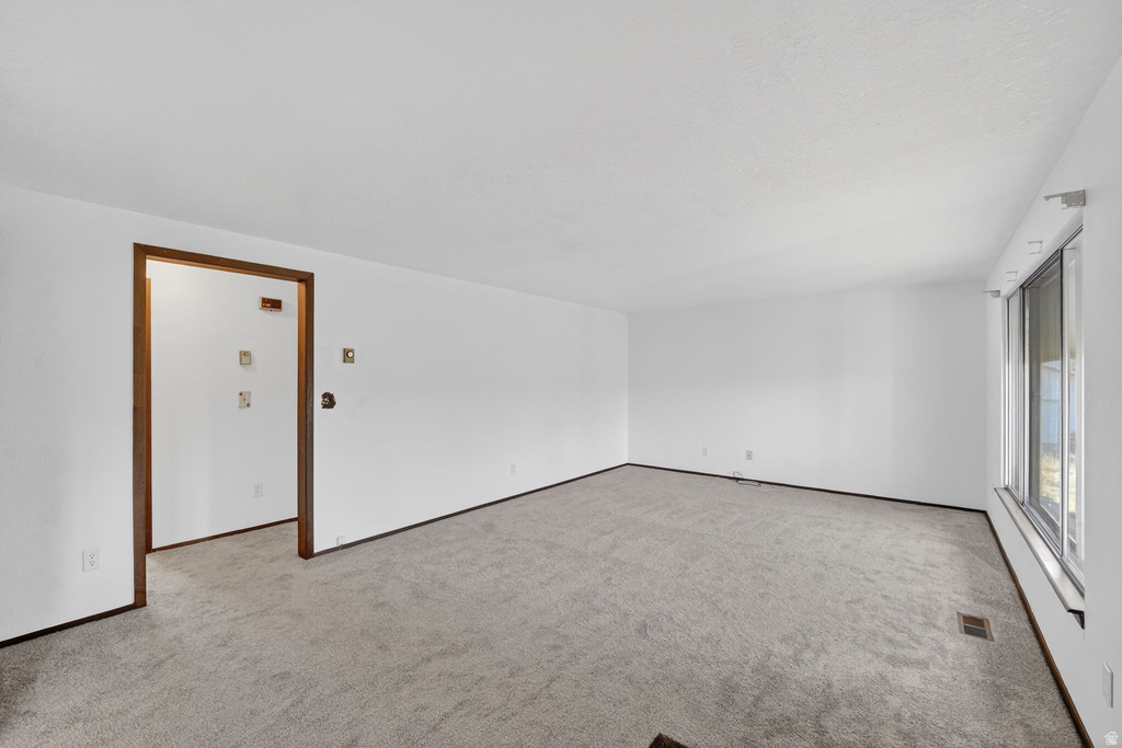 1719 S FOOTHILL DR Kamas, UT 84036