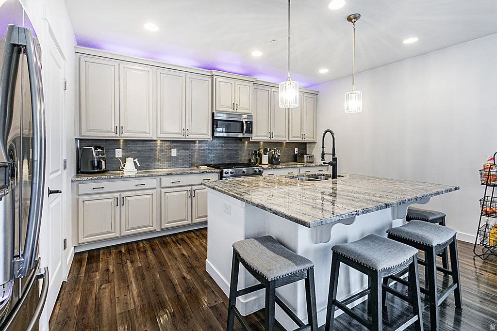 22 N 1100 W Farmington, UT 84025