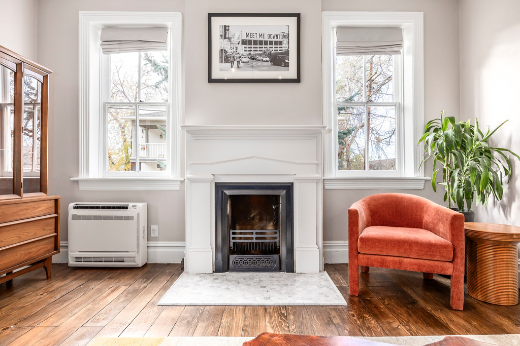 80 W 300 N Salt Lake City, UT 84103