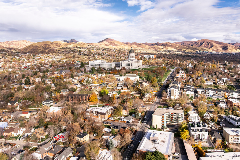 80 W 300 N Salt Lake City, UT 84103