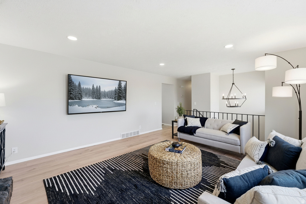 11139 S 1330 E Sandy, UT 84092