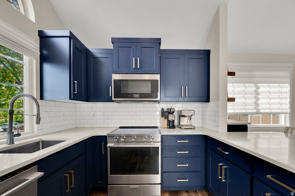 1332 W OCEAN CT Taylorsville, UT 84123