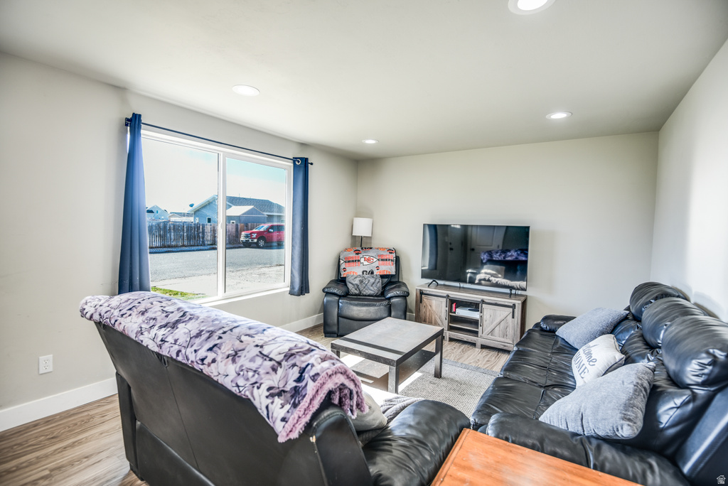 528 W 300 N Milford, UT 84751