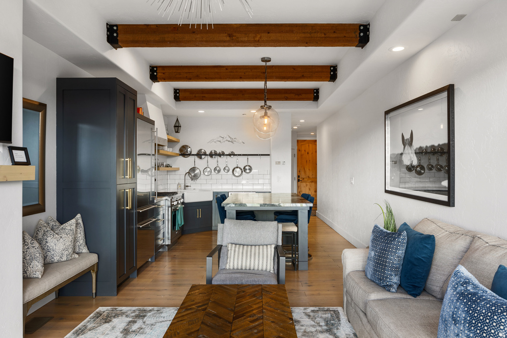 6020 PARK LANE #70 Kimball Junction, UT 84098