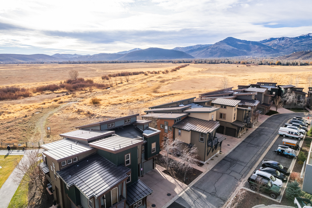 6020 PARK LANE #70 Kimball Junction, UT 84098