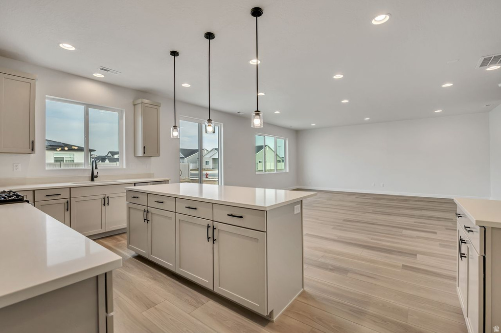 2524 S 3590 W #601 Syracuse, UT 84075