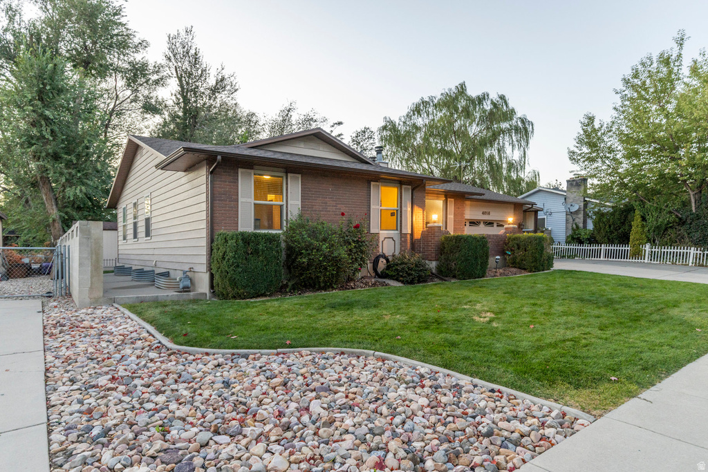 4016 S STILLWATER WAY West Valley City, UT 84120