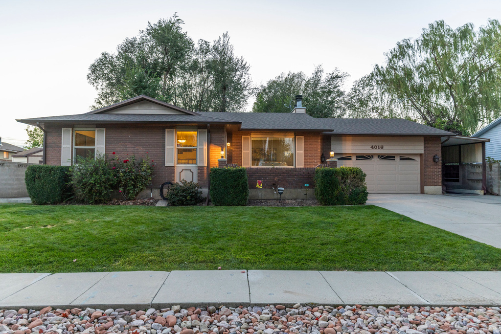 4016 S STILLWATER WAY West Valley City, UT 84120