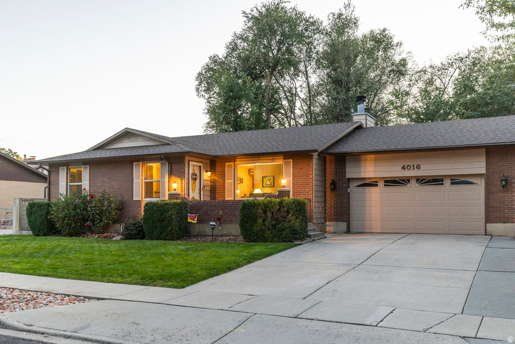 4016 S STILLWATER WAY West Valley City, UT 84120