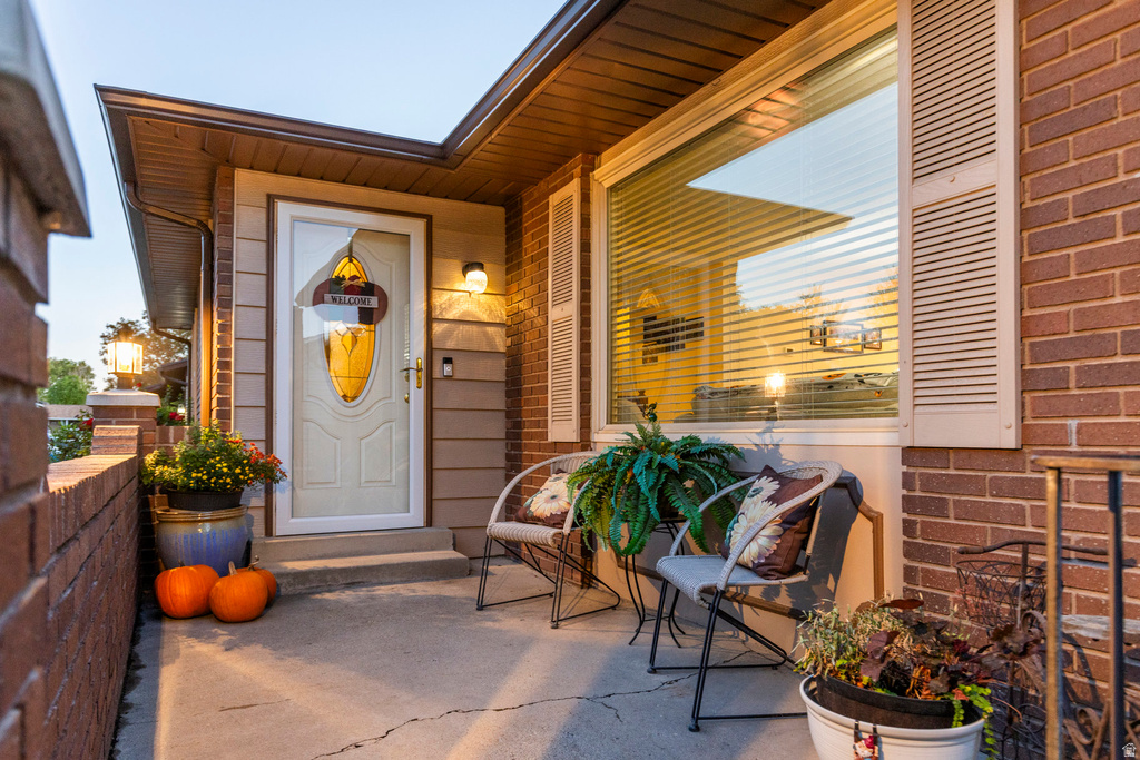 4016 S STILLWATER WAY West Valley City, UT 84120