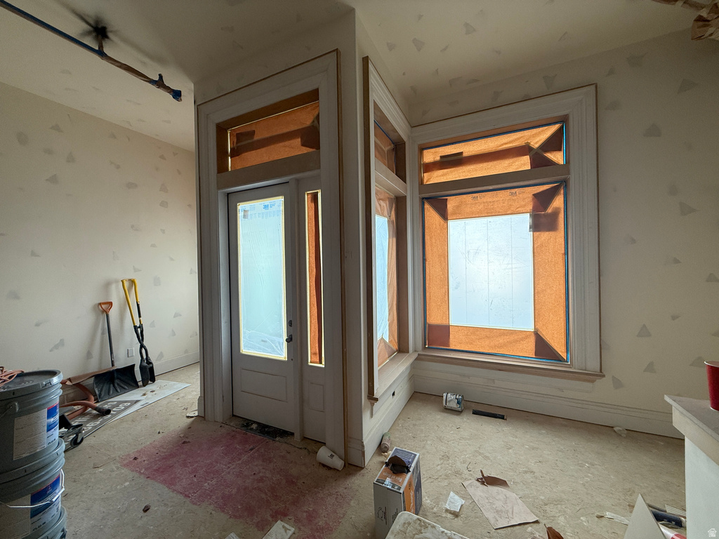 View of foyer entrance