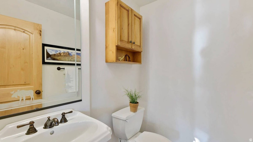 5063 LAKEVIEW DR #1003 Eden, UT 84310