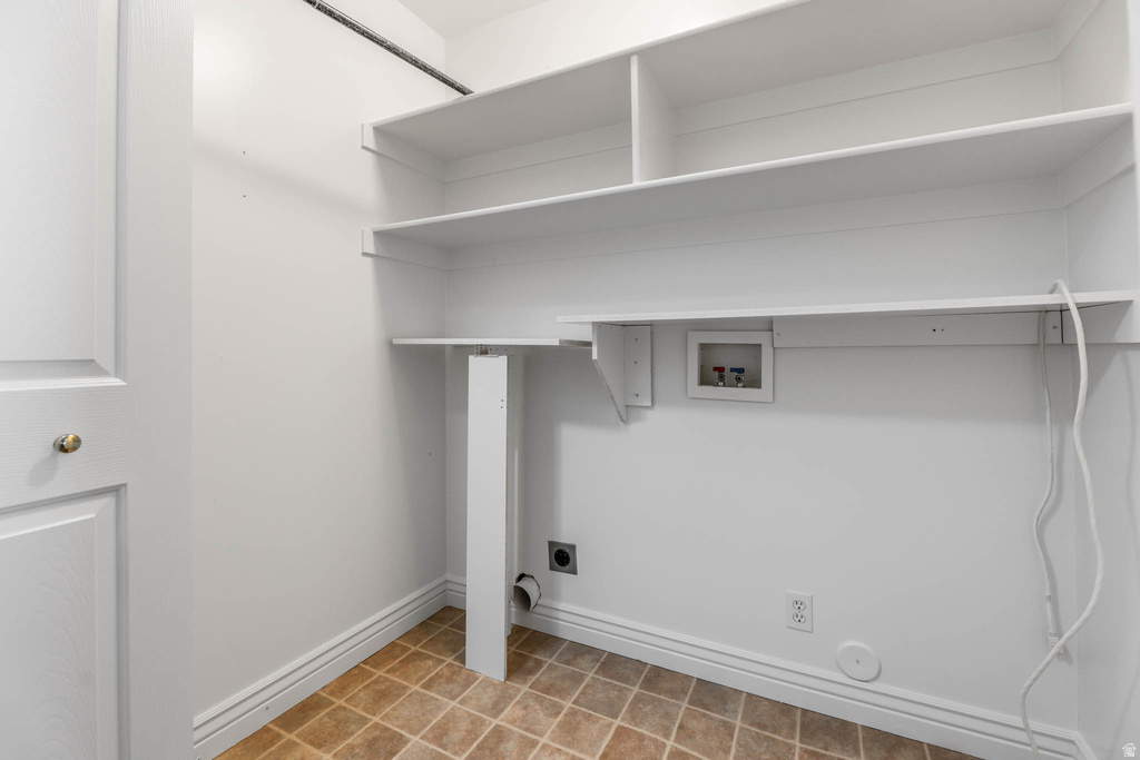 2474 N DORCHESTER AVE Harrisville, UT 84414