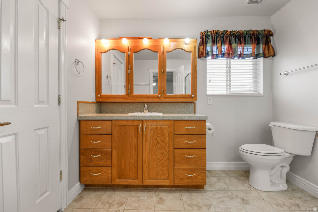 2474 N DORCHESTER AVE Harrisville, UT 84414